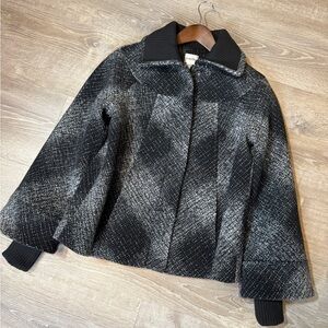 CHICO’S Wool Blend Zip/Snap Grey and Black Plaid Jacket -Size 0-NWT